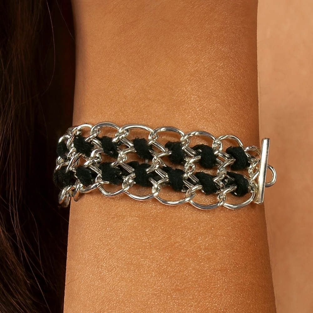 Women Black & Silver Chain Bracelet - 7" Stylish Bangle Fashion Jewelry